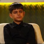 فرزندی که خبر شهادت پدرش را از دوست خود شنید + فیلم