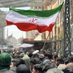 اهتزاز پرچم ایران در دسته طویریج کربلا