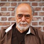 اکبر زنجانپور در بیمارستان بستری شد