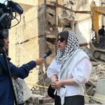 بازدید خبرنگاران خارجی از منازل تخریب‌شده سه دانشمند هسته‌ای شهید