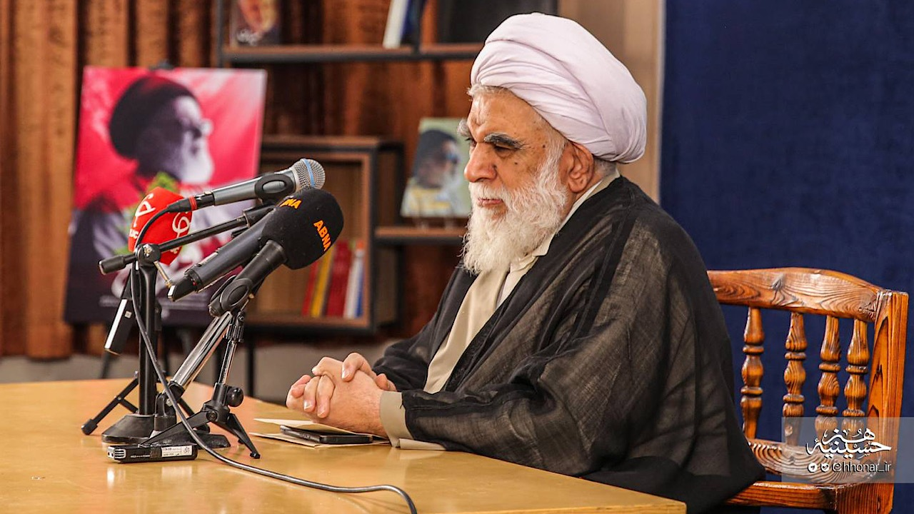 Wp Header Logo 1833.png