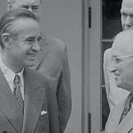 از لانه جاسوسی تا فیلم‌سازی مردمی/ نوجوانان با دوربین‌هایشان تاریخ را از نو روایت می‌کنند