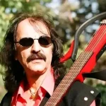 خداحافظی کورش یغمایی ؟ برای دلجویی، دیر است… دیـر